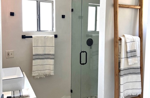 Morongo Valley Cottage | The Casita at Two Pepper Ranch - A cool studio space on our 5 acre ranch