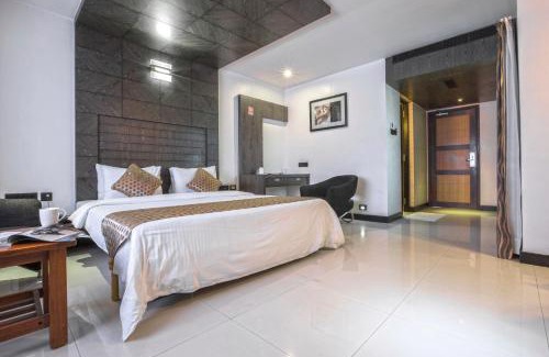 Peelamedu Hotel | THE CASTELLO RESIDENCY