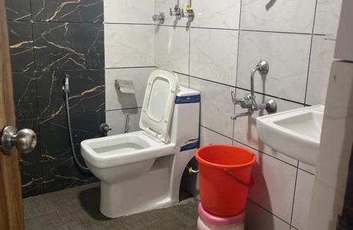 Kufri Hotel | The Castle