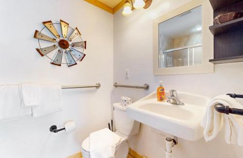 Kings Beach Ski Chalet | The Chalet at Kings Beach Unit 7