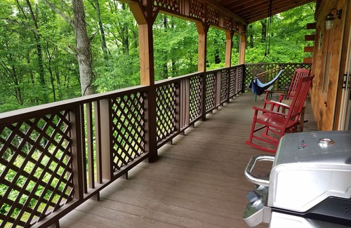 Maggie Valley Ski Chalet | The Chalet at Patricia's Place in Maggie Valley