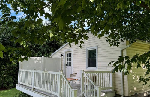 Skaneateles Cottage | The Chapman House - Two Bedroom Cottage, Sleeps 6