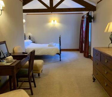 Low Eskcleth House | The Charles Bathurst Inn