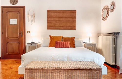 Asigliano Vercellese Bed & Breakfast | The Charming House Between Rice Fields in one strategic position.