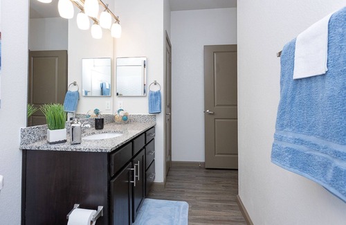 Bentonville Apartment | The Charming Canary Condo