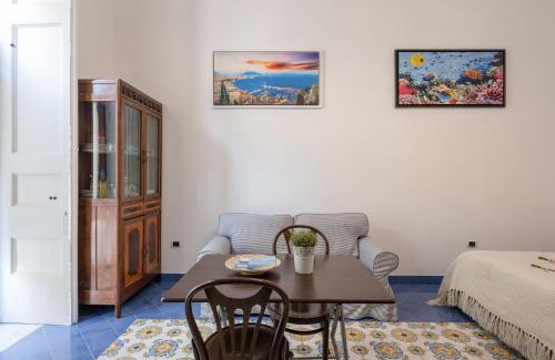 Sorrento Historic Centre Bed & Breakfast | The Charming Suites