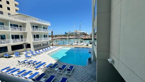 Clearwater Beach Hotel | The Chart House Hotel Clearwater Beach Marina