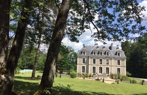 Les Essards House | The Château des Essards with swimming pool and jacuzzi just for you