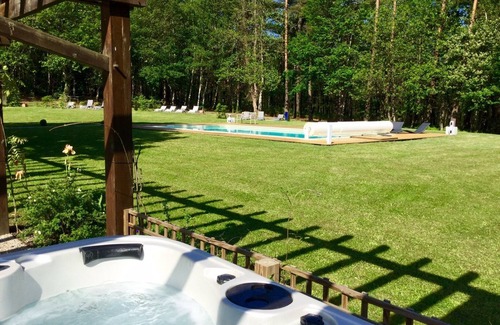 Les Essards House | The Château des Essards with swimming pool and jacuzzi just for you