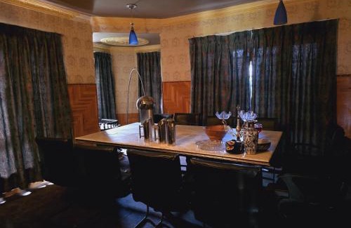 Srinagar House | The Citadel