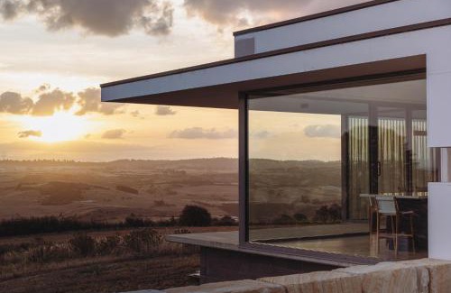 White Hills House | The Cloud at Sen Vineyard