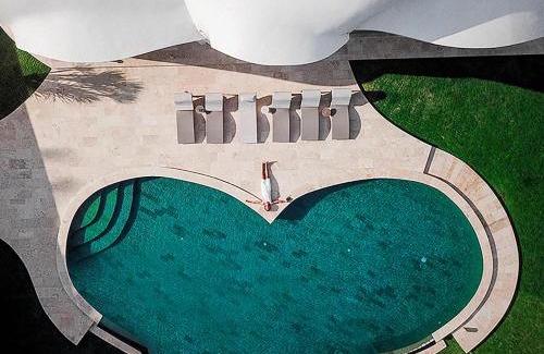 Kerambitan Villa | The Cloud Beachfront Villa Tabanan