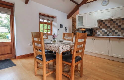 Gulworthy Cottage | THE COACH HOUSE, pet friendly, character holiday cottage in Gulworthy