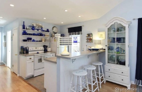 New Buffalo House | The Cobblestone House