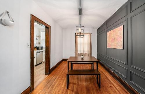 Brewery District House | The Cobblestone Townhouse - 2 BR -German Village