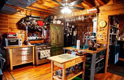 Brentwood Cabin | The Coffey Grounds. No cleaning fees!