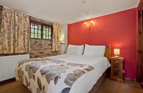 Coniston House | The Coppermines Mountain Cottages - Sawyers, Carpenters, Millrace, Sleeps 18