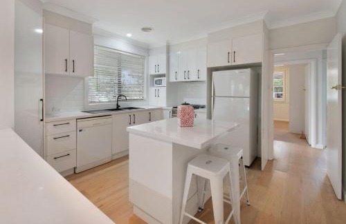 Wagga Wagga House | The Corner Cottage - Quaint & Cosy Charm