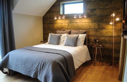 West Laroch Hotel | The Corran