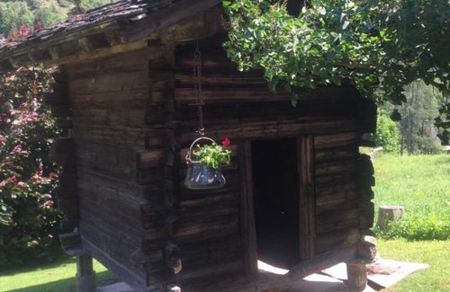 Versegeres Bed & Breakfast | The cosy Isba - Chambre d hôtes - Val de Bagnes - Verbier