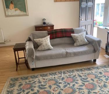 Hankerton Apartment | The Cottage Hankerton Priory