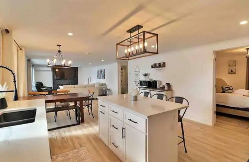 Jemseg House | The Cove Home