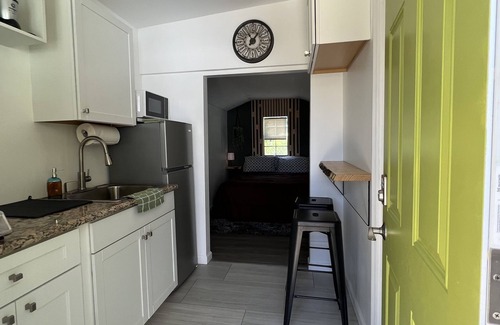 Orlando House | The Cozy Crash Pad: Tiny House Experience