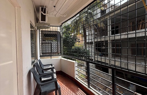 Vijaya Bank Layout House | The Cozy Nest 2-bedroom Apartment in welcoming Bengaluru with WiFi, AC