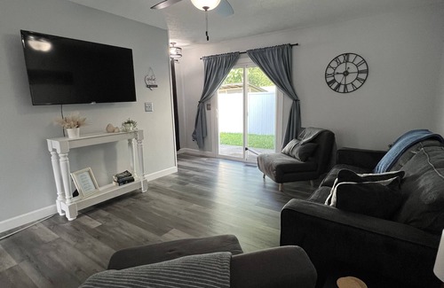 Lindenwald House | The Cozy Nook 2