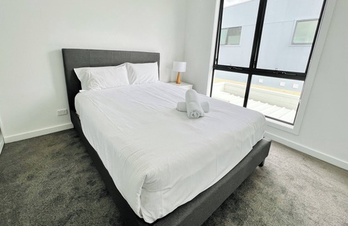 Austral House | The Cozy Retreat｜ Austral Brand Modern 4 Br Home
