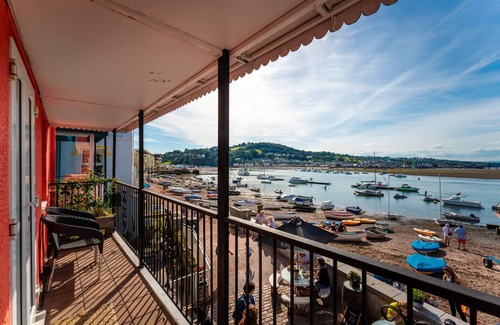Teignmouth Apartment | The Crab Shack - directly on beach, private balconies