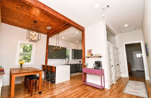 Lockhart House | The Craftsman on Main Street