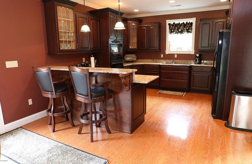 Cedar Run House | The Creek House~Sit back and unwind on the Pine!