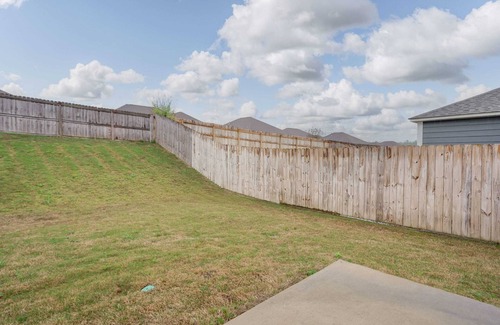 Tuscaloosa House | The Crossing Cottage- 4 BR 2.5BA- Ping Pong Table