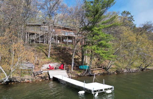 Deerwood Cabin | The Cuyuna "Retro Retreat" Family Lake Home