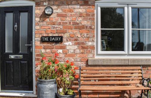 Middlewich House | The Dairy At Brook House Farm-Uk40631