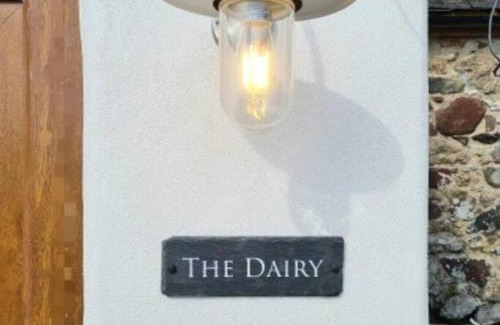 Heligan House | The Dairy - Quaint 1Br in Dartmoor National Park