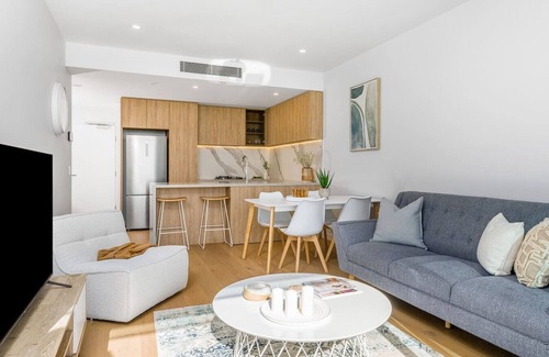 Broadbeach Condo | The Darling of Broadbeach - with spectacular views