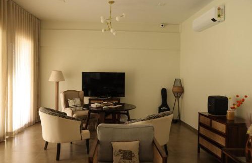 Junagadh Villa | The Deck