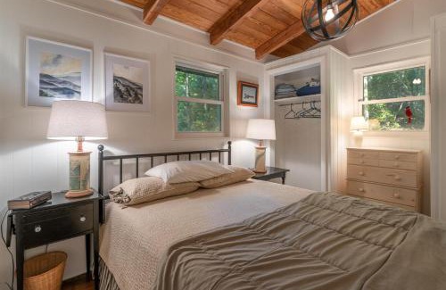 Cedar Mountain House | The Deep Forest Green Cottage