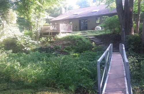 Pond Eddy Apartment | The Delaware Riverfront