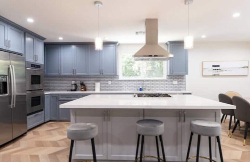 Woodland Hills House | The Dream House