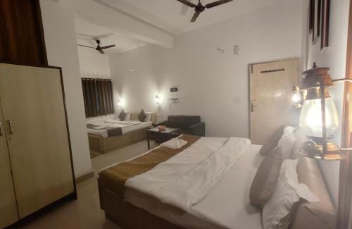 Bhimtal Hotel | The dreamcatcher by lake & woods