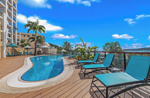 Airlie Beach Apartment | The Drift - Airlie One