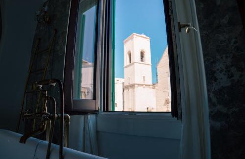 Polignano a Mare Apartment | The Duchess's View - NEW! Luxurious Flat in Historical Centre 115 sq m, 3min walk to Cala Porto beach and Private Parking