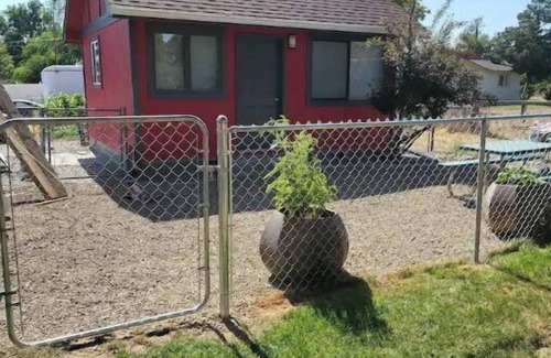 Glenns Ferry Apartment | The Duck Shack