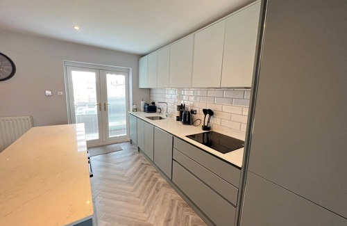 Lytham St. Anne's Apartment | The Dunes, Lytham St Annes - stunning coastal getaway!