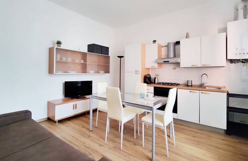 Bergamo Apartment | The Dwelling Outside the Walls - Walk in the Upper Town