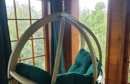 Palmer Cabin | The Eagle's Nest Treehouse Cabin