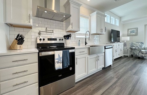 Jensen Beach House | The Eagles Nest - Intracoastal Gem in Downtown Jensen Beach